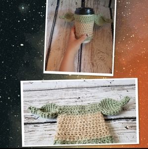 Crochet Light Green baby Yoda cup cozy